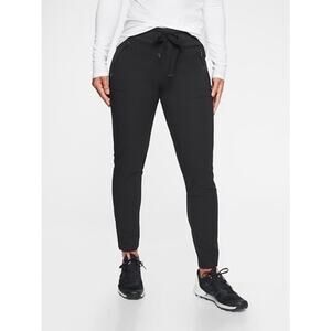 Athleta Headlands Hybrid‎ Pant in Black Size 2